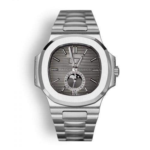 5726/1A Nautilus Annual Calendar (Pre-owned 2017)