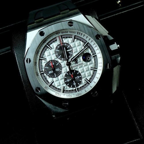 ROYAL OAK OFFSHORE NOVELTY STAINLESS STEEL 