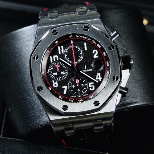 ROYAL OAK OFFSHORE BLACK RED