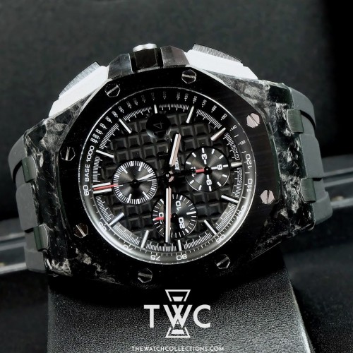 ROYAL OAK OFFSHORE NOVELTY FORGED CARBON 